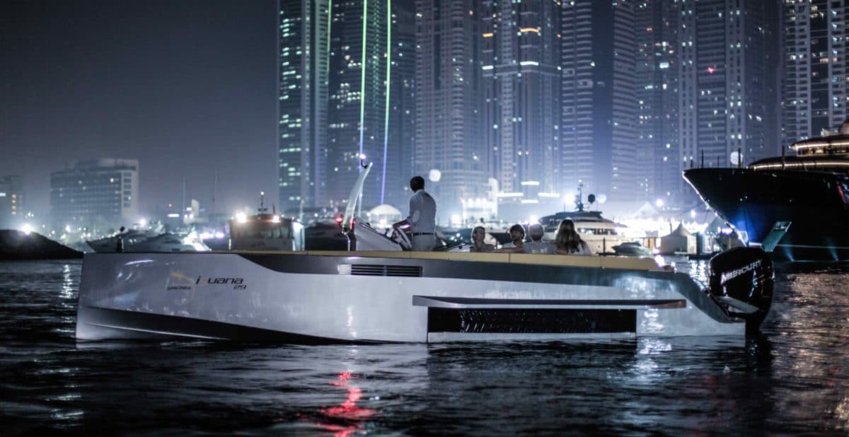 Night sailing aboard the Iguana Original in Dubai