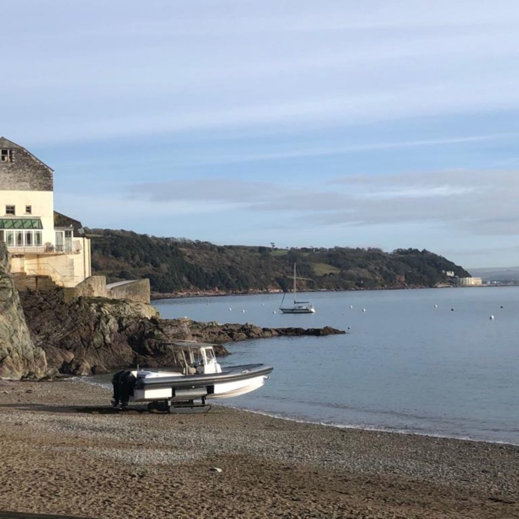 Amphibious boat in Salcombe