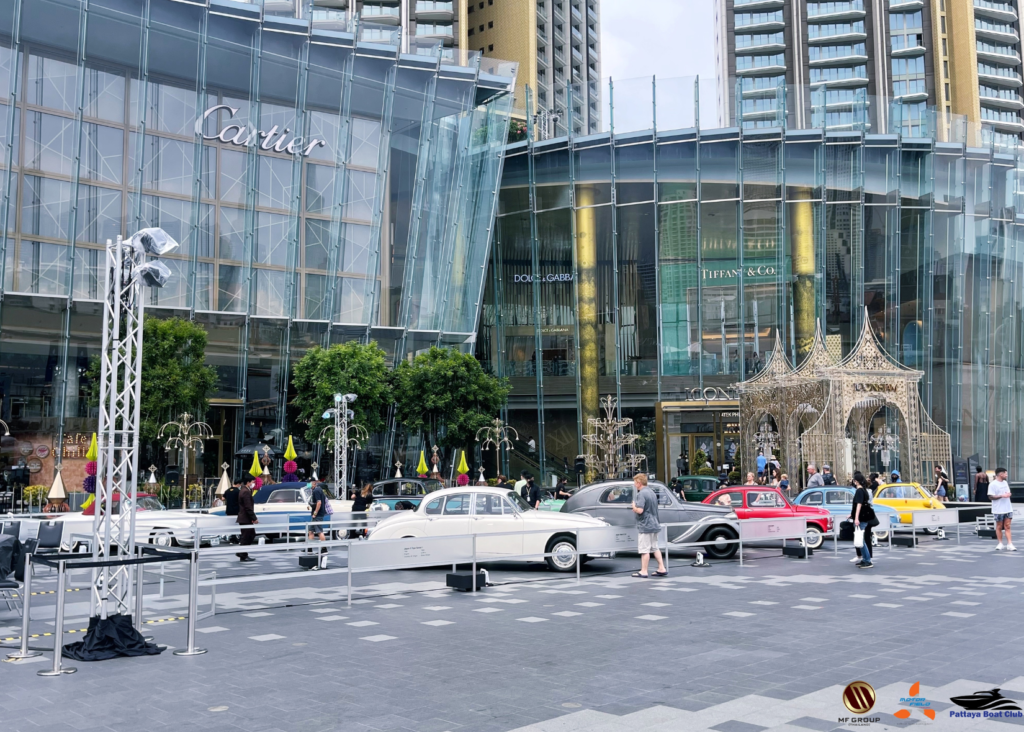 Iconsiam Vintage Car