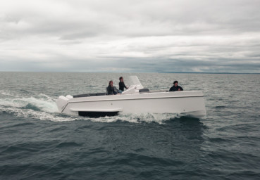 Iguana Sport amphibious boat